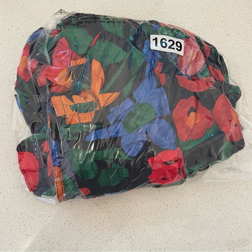 Entro Ruffled Floral Top - Picture 6 of 6